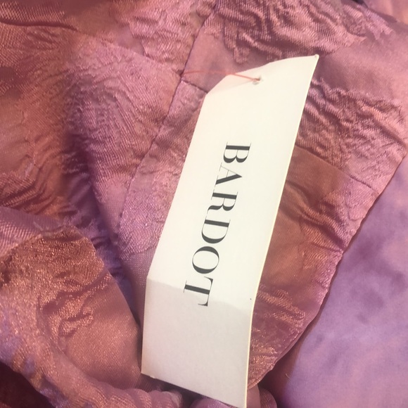 NWT Bardot Blouse Puff Sleeve V-Neck Tie back Size 6 Small - Picture 7 of 16